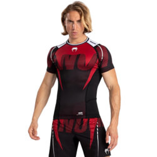 Adrenaline Short Sleeve Rashguard Red : T-shirt de compression Venum